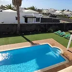 Bol-can Con Piscina Privada 빌라 플라야블랑카