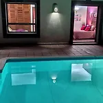 Bol-can Con Piscina Privada 플라야블랑카