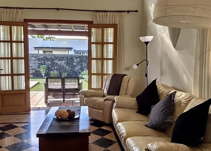 Bol-can Con Piscina Privada Playa Blanca (Lanzarote)