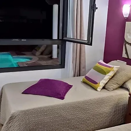 Bol-can Con Piscina Privada