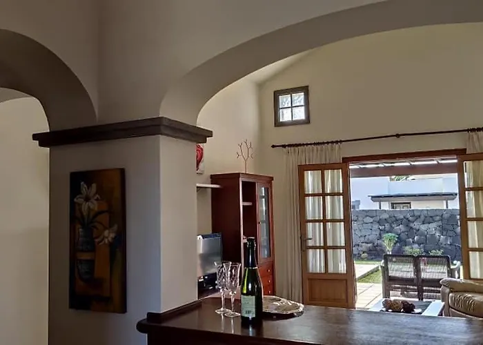 Bol-can Con Piscina Privada فيلة *