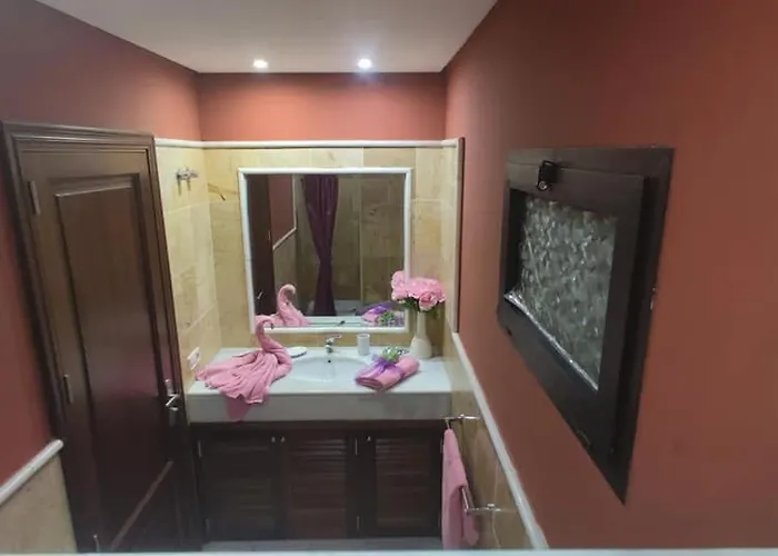 Bol-can Con Piscina Privada Villa *