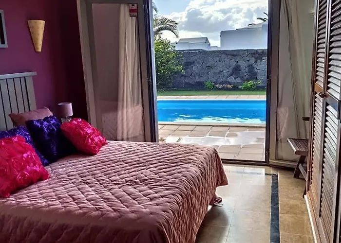 Bol-can Con Piscina Privada